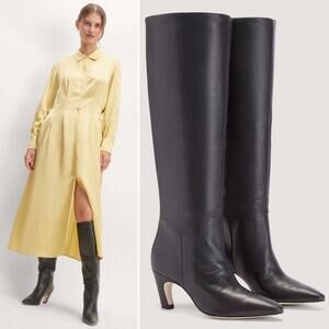 EVERLANE The Banana Boot Black Knee High Napa Leather Point Toe Pull On 6 NEW